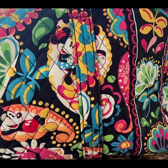 Vera Bradley Black Quilted Floral & Paisley Travel Duffel - Picture 7 of 15